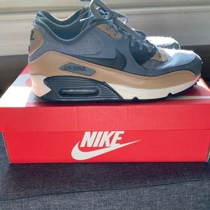 Air max 90 premium sz 8